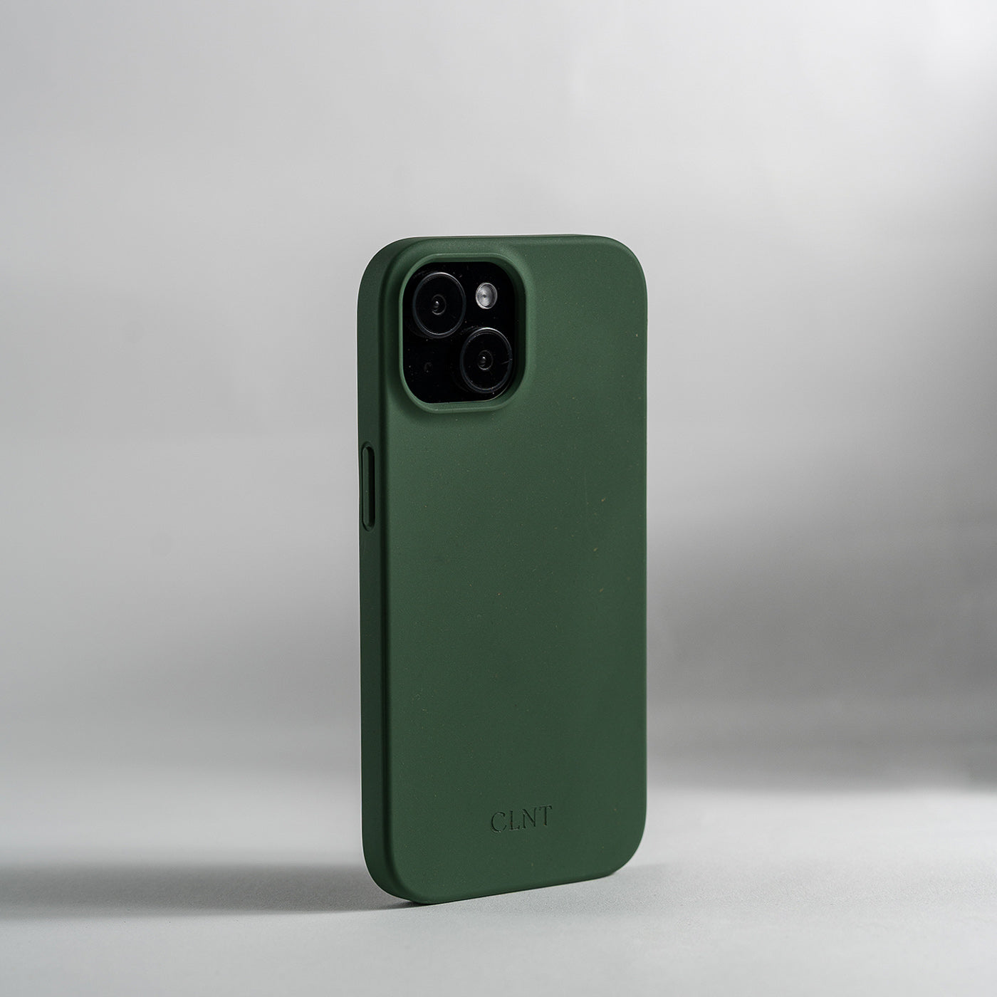 Stående detaljbilde av grønt deksel til iPhone fra CLNT